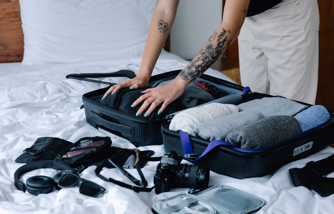 What to Keep in a Gym Bag When You Go Straight to Dinner